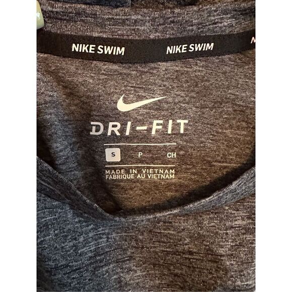 Nike Swim Men’s Long Sleeve Heather Grey UPF 40+ Shirt Size Small - Picture 3 of 6